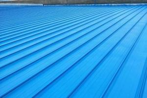 如何讓解決彩鋼瓦漏水和生銹問(wèn)題？翻新是關(guān)鍵