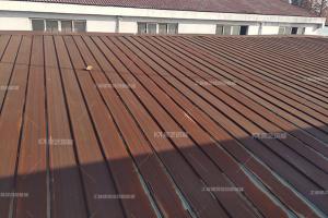 廠(chǎng)房彩鋼瓦翻新噴漆多少錢(qián)一平