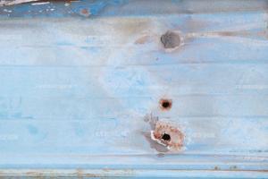 彩鋼瓦翻新修繕，遇到漏水隱患該怎么辦？